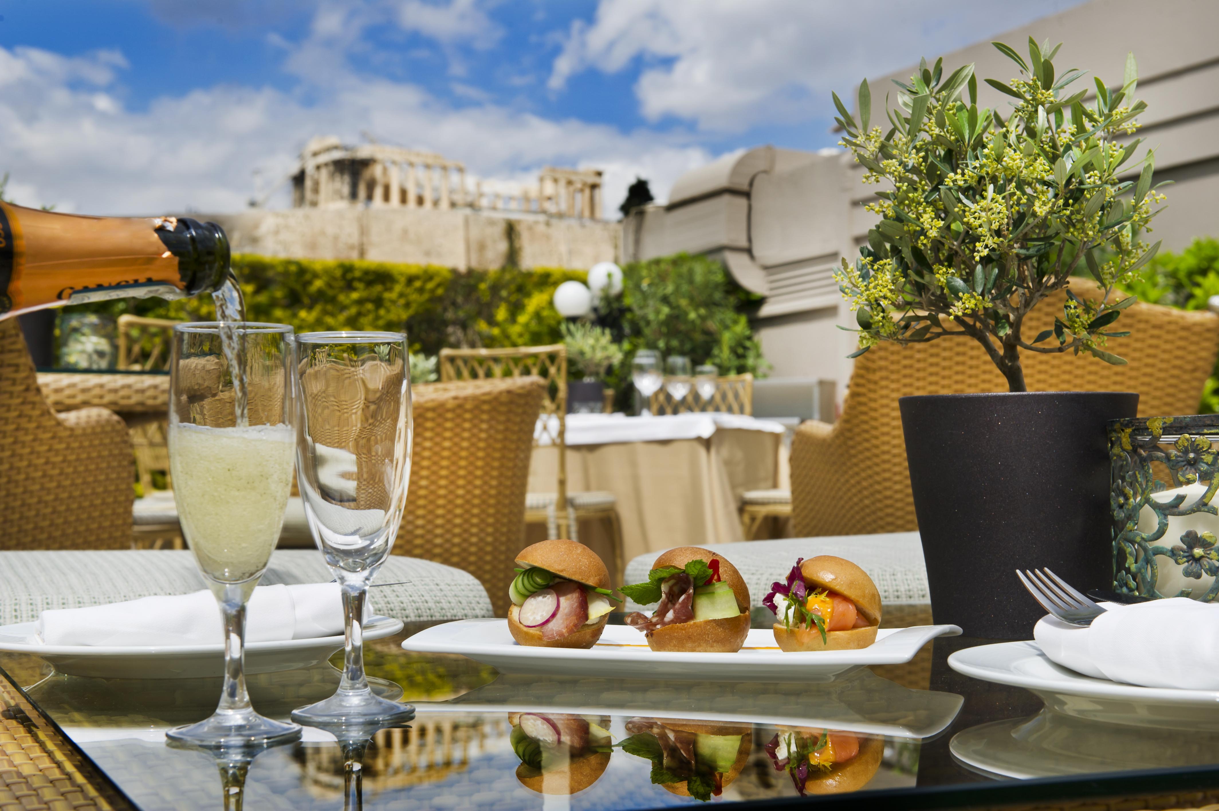 Divani Palace Acropolis Athena Bagian luar foto The Terrace at the Westin Palace Madrid