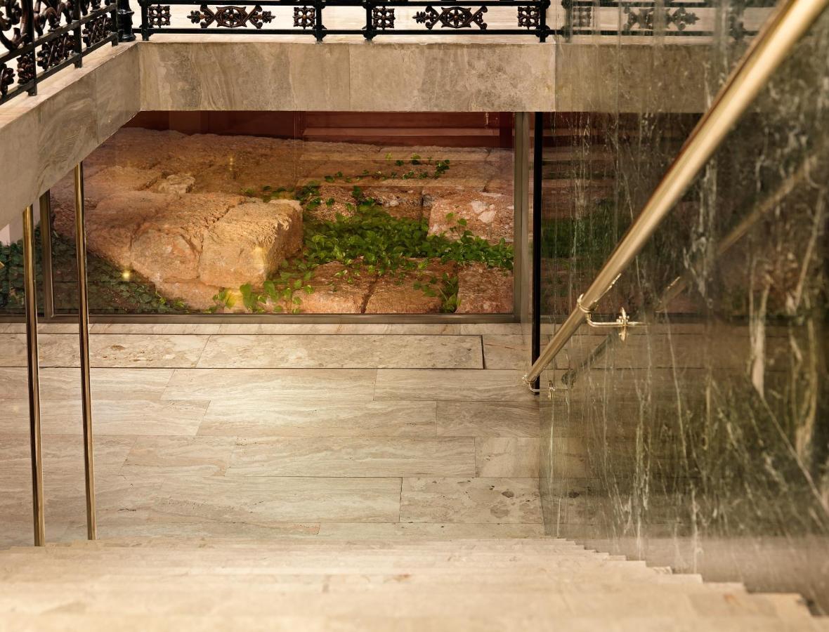 Divani Palace Acropolis Athena Bagian luar foto The remains of the Roman bath